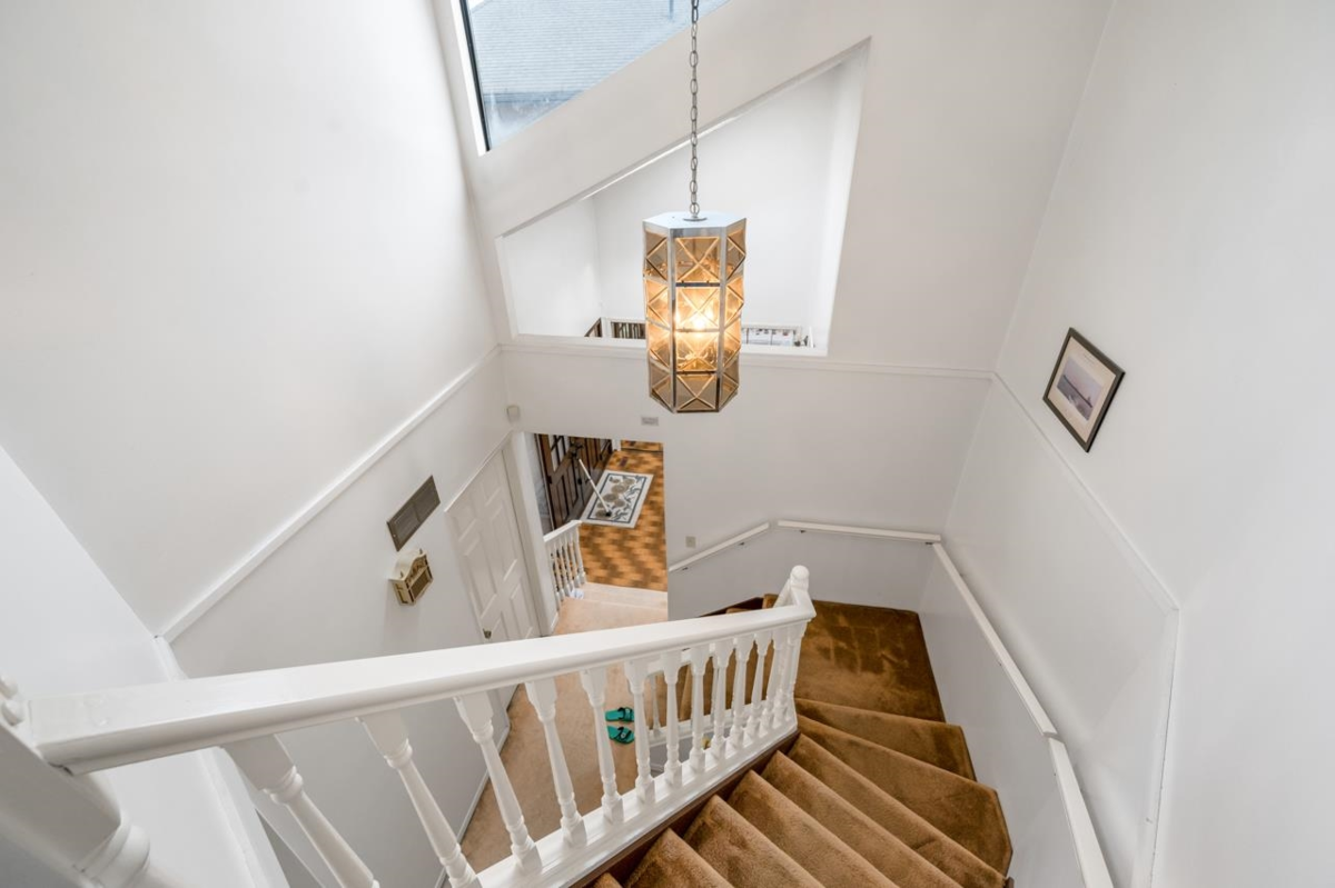 Kitchen Photo of 10613 Yarmish Drive, Richmond, BC