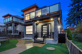 1041 Stewart Avenue, Coquitlam, BC