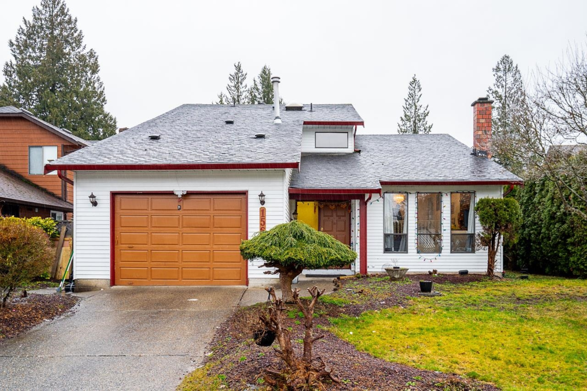 Exterior Front Photo of 15672 99b Avenue, Surrey, BC