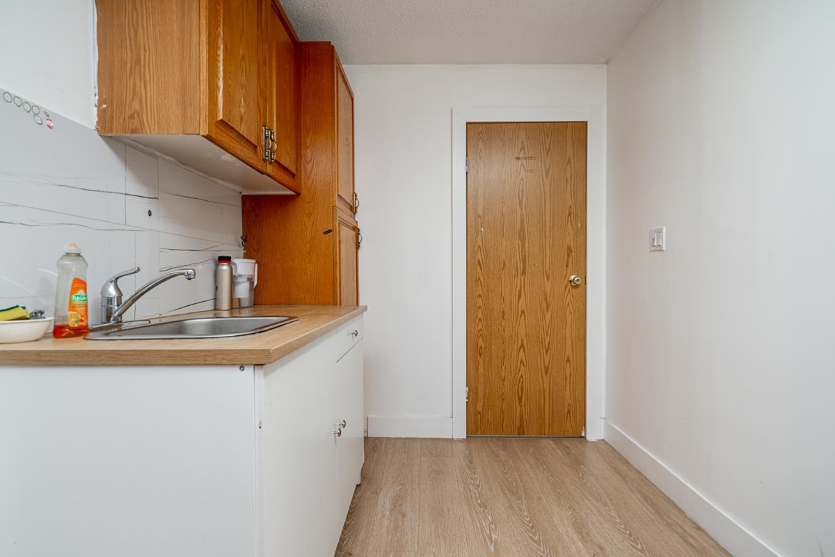 Loft / Bonus Room Photo of 15672 99b Avenue, Surrey, BC