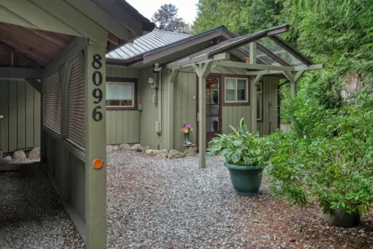 8096 Wildwood Road, Halfmoon Bay, BC, Halfmoon Bay — Single Family Residence for sale