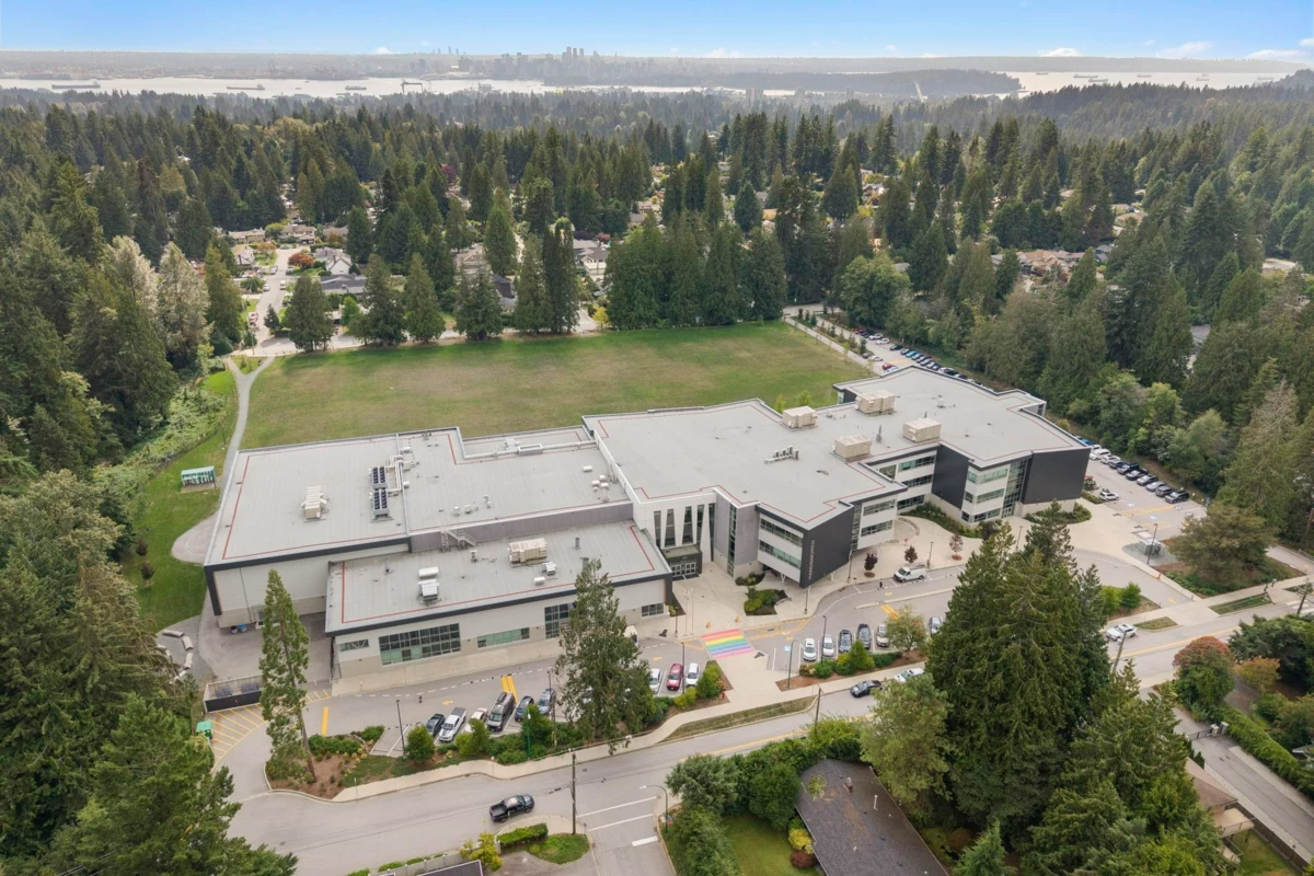 Garden / Landscaping Photo of 5197 Sonora Drive, North Vancouver, BC