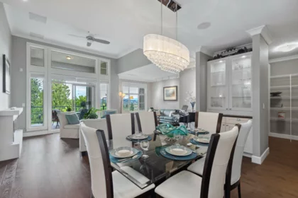 Kitchen Island Photo of 304 15155 36 Avenue, Surrey, BC