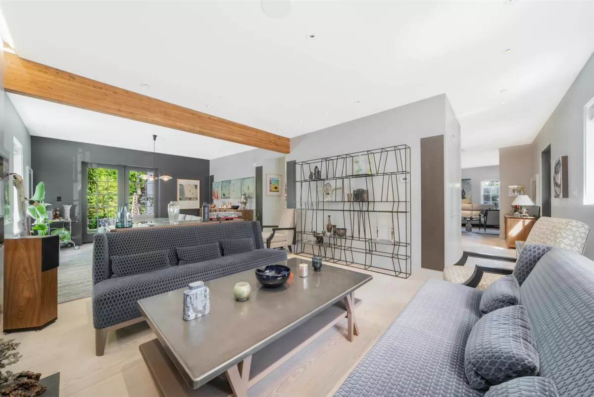 Kitchen Island Photo of 1501 Atlas Lane, Vancouver, BC