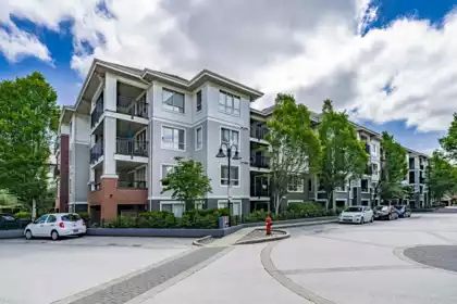 A304 8929 202 Street, Langley, BC, Langley — Apartment/Condo for sale