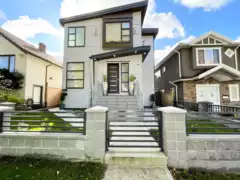 2460 E 19th Avenue, Vancouver, BC