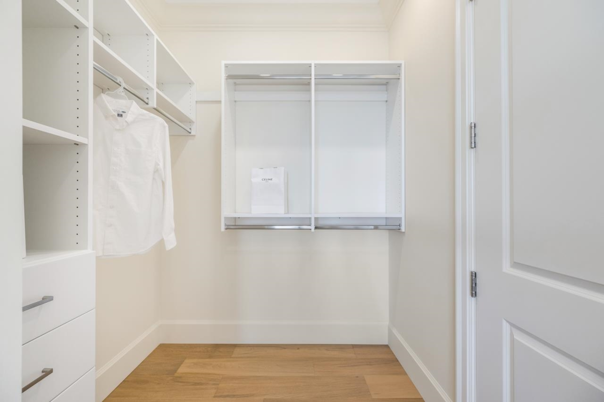 Guest Bathroom Photo of 6173 Aubrey Street, Burnaby, BC