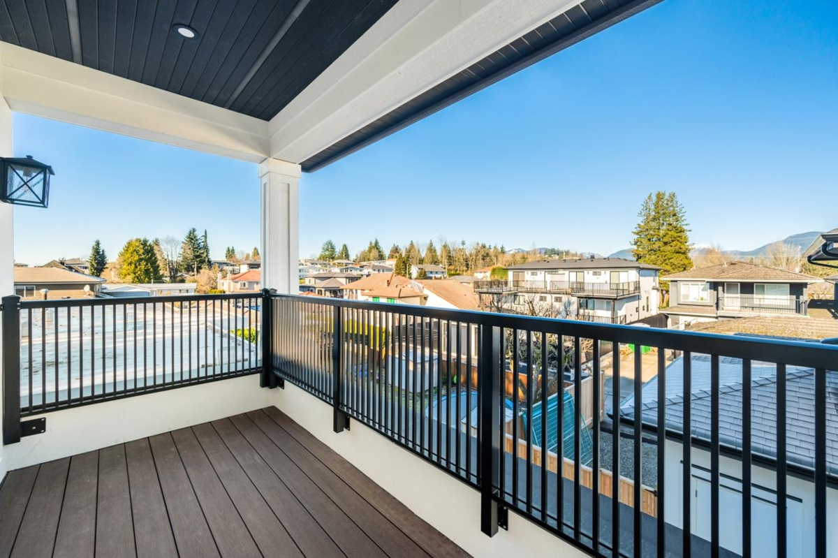 Powder Room Photo of 6173 Aubrey Street, Burnaby, BC