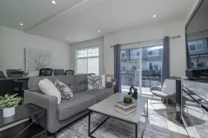 8 22334 48 Avenue, Langley, BC, Langley — Townhouse for sale