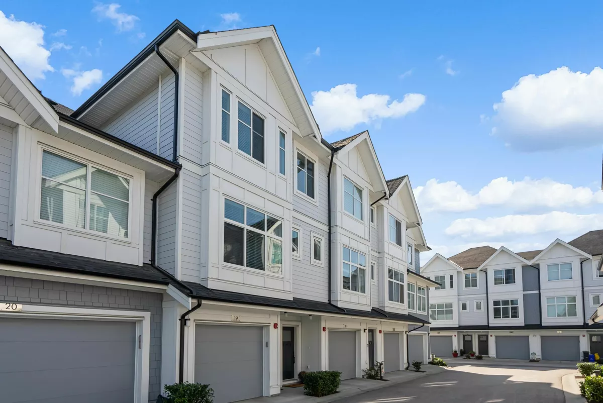 Exterior Rear Photo of 19 21688 52 Avenue, Langley, BC