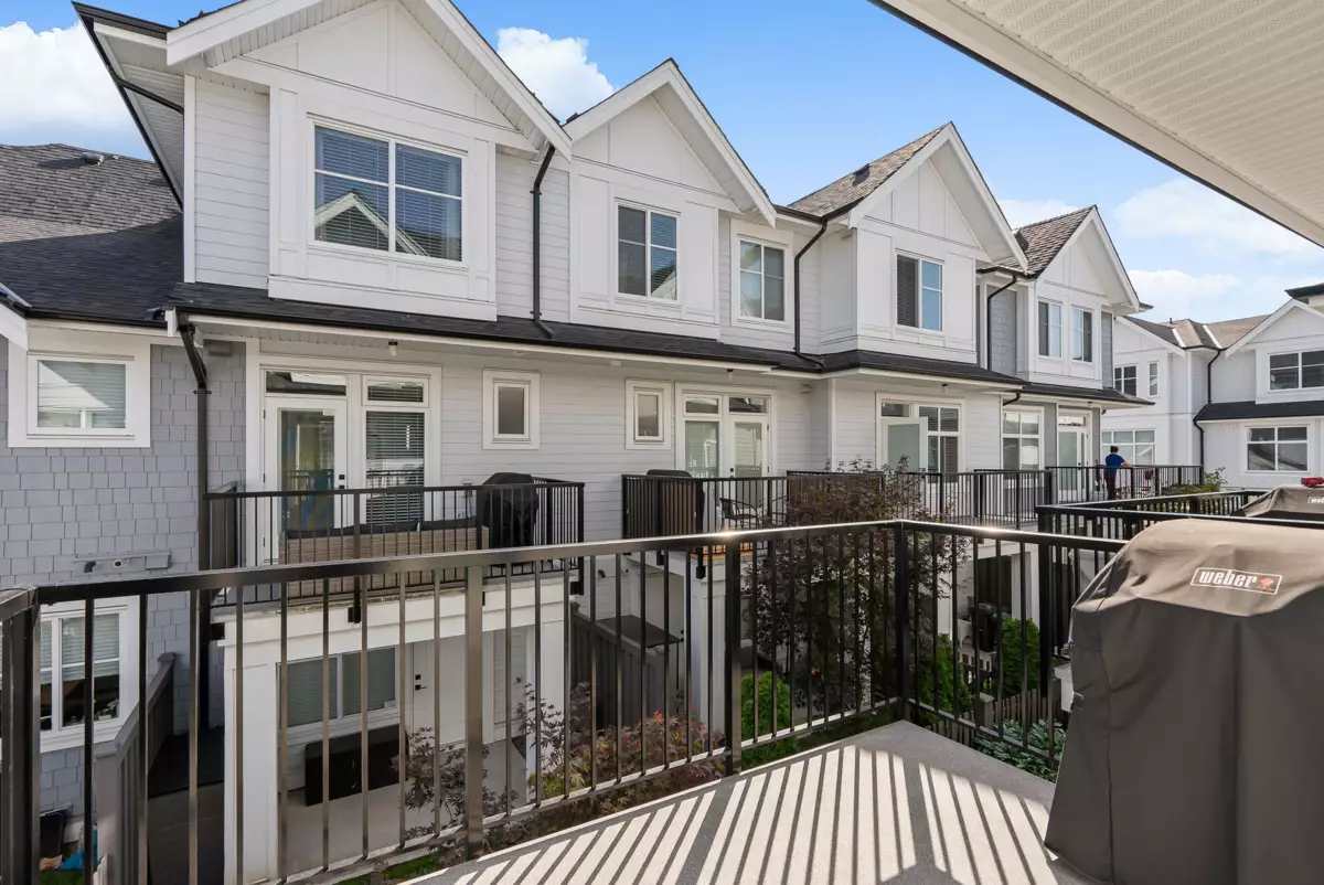 Outdoor Patio Photo of 19 21688 52 Avenue, Langley, BC