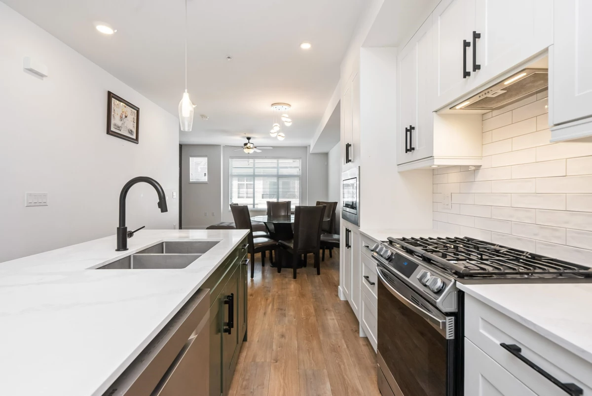 Pantry Photo of 19 21688 52 Avenue, Langley, BC