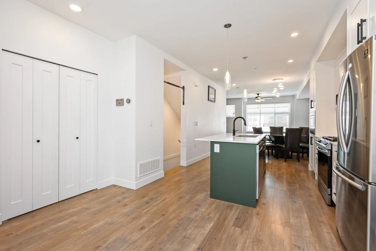 Powder Room Photo of 19 21688 52 Avenue, Langley, BC