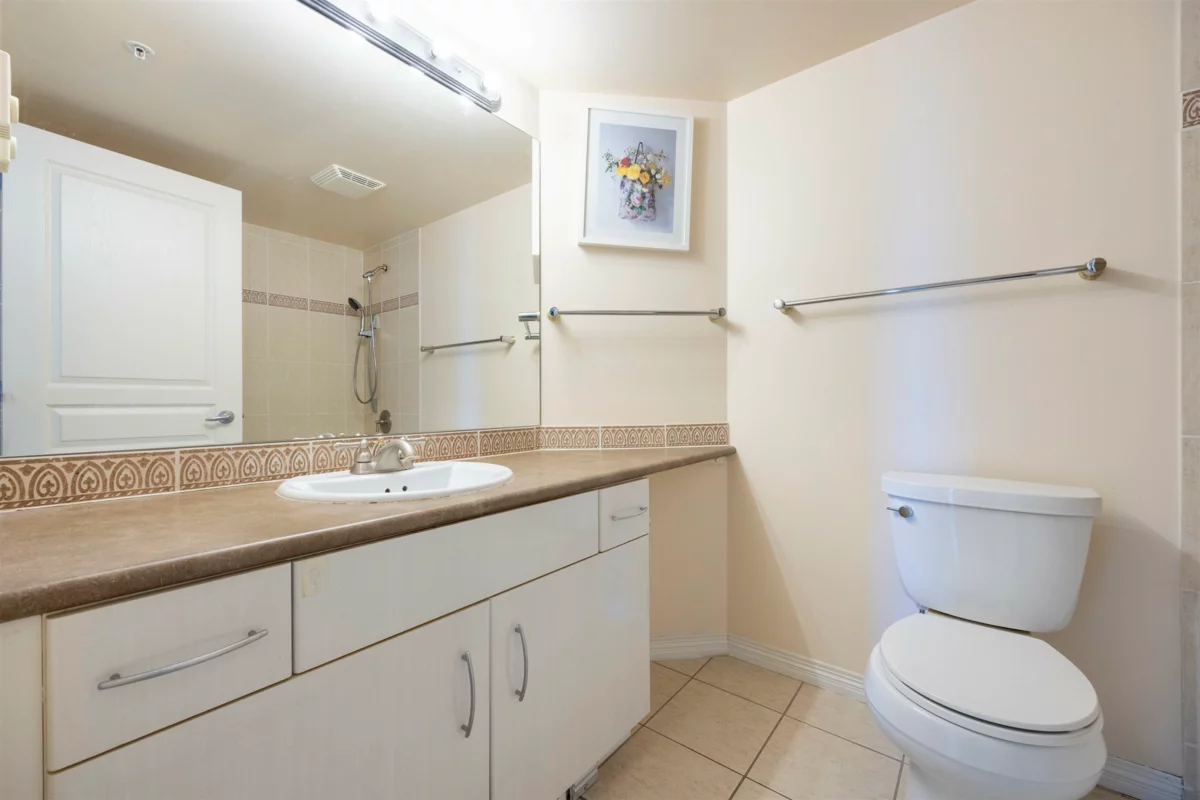 Bedroom 4 Photo of 1001 5639 Hampton Place, Vancouver, BC