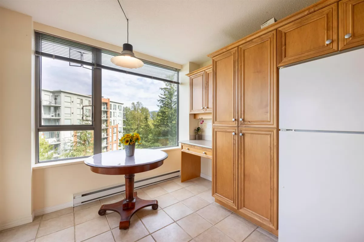 Family Room Photo of 1001 5639 Hampton Place, Vancouver, BC
