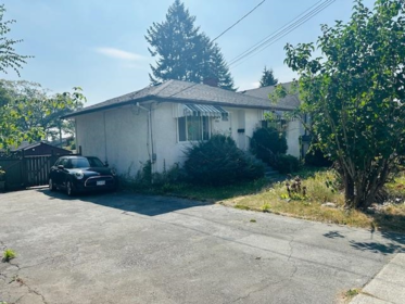 1038 Seventh Avenue, New Westminster, BC