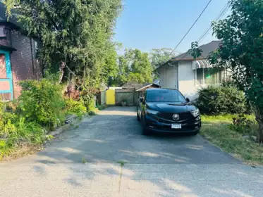 1038 Seventh Avenue, New Westminster, BC