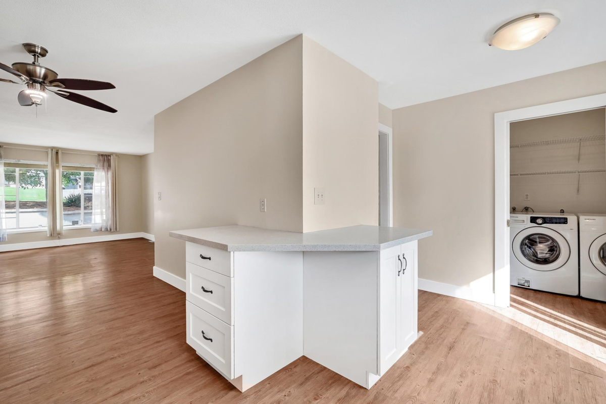 Family Room Photo of 33334 Best Avenue, Mission, BC