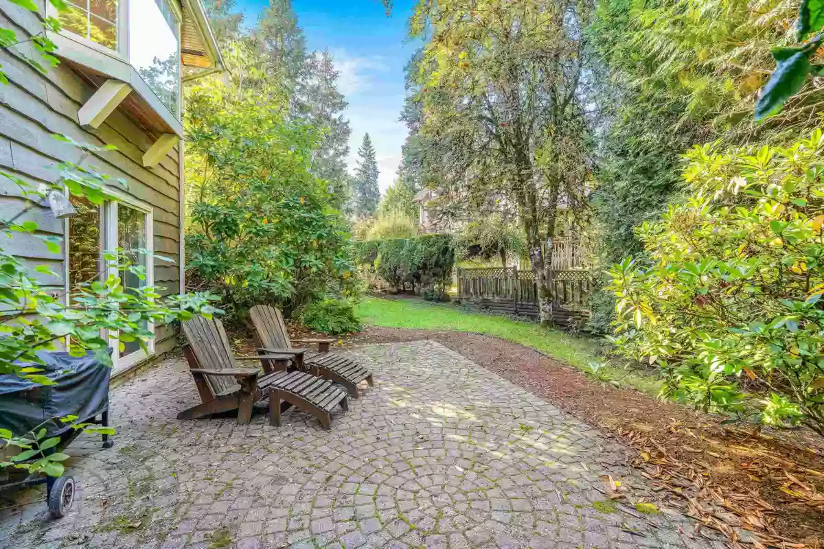 Loft / Bonus Room Photo of 5219 Headland Drive, West Vancouver, BC