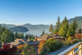 8534 Seascape Court, West Vancouver, BC