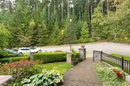 536 April Road, Port Moody, BC, Port Moody — Single Family Residence for sale