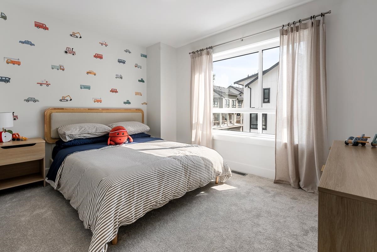 Garage Interior Photo of 7 5993 143 Street, Surrey, BC