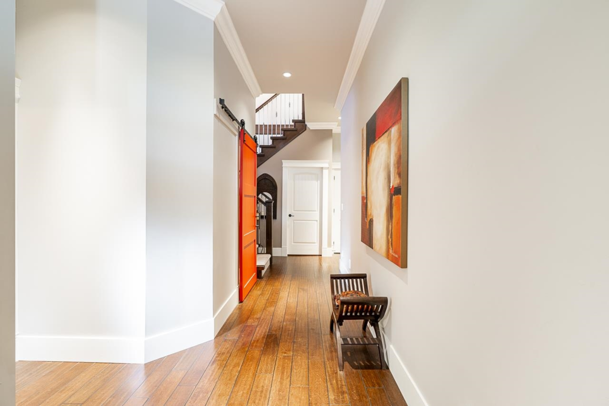 Dining Area Photo of 16943 0a Avenue, Surrey, BC