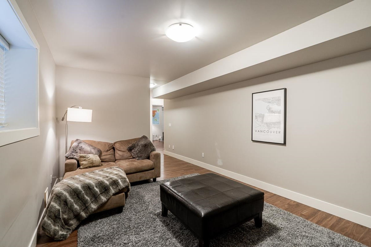 Garden / Landscaping Photo of 16943 0a Avenue, Surrey, BC