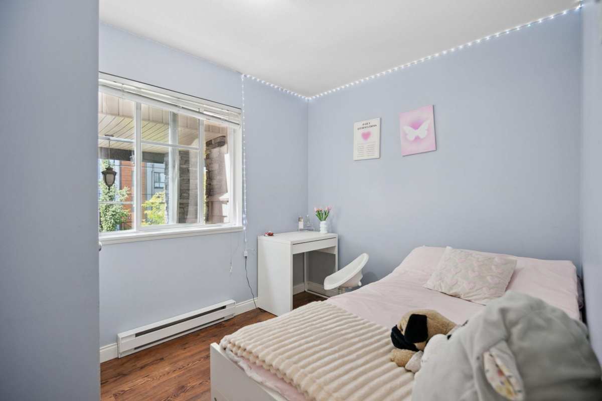 Basement Recreation Room Photo of 211 5454 198 Street, Langley, BC