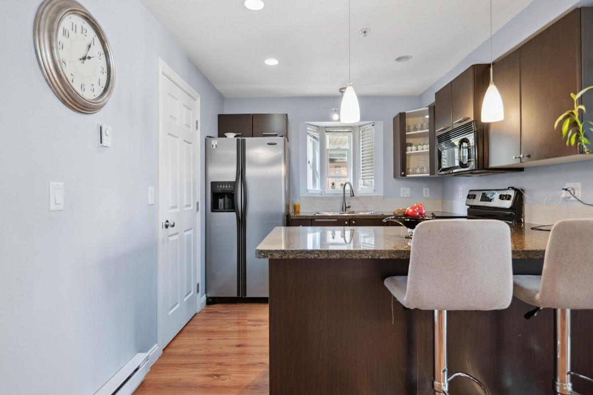 Bedroom 2 Photo of 211 5454 198 Street, Langley, BC