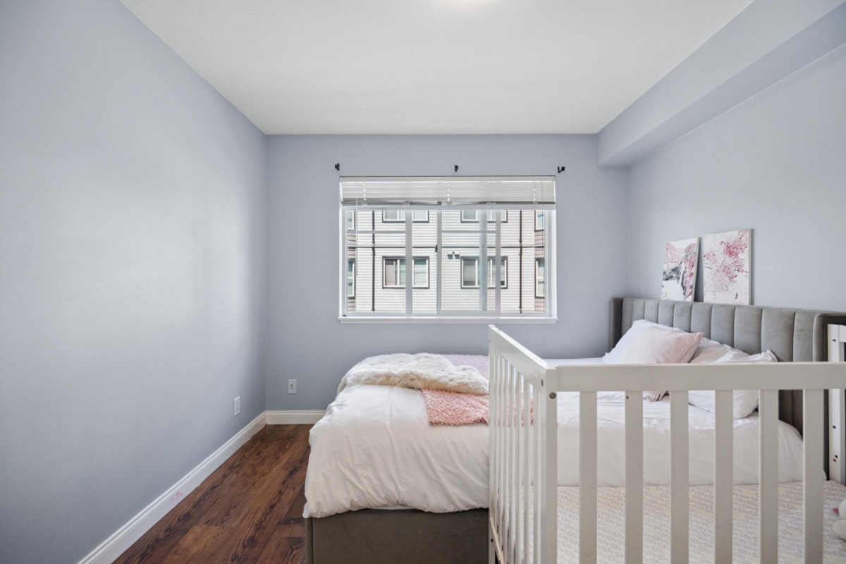 Guest Bathroom Photo of 211 5454 198 Street, Langley, BC