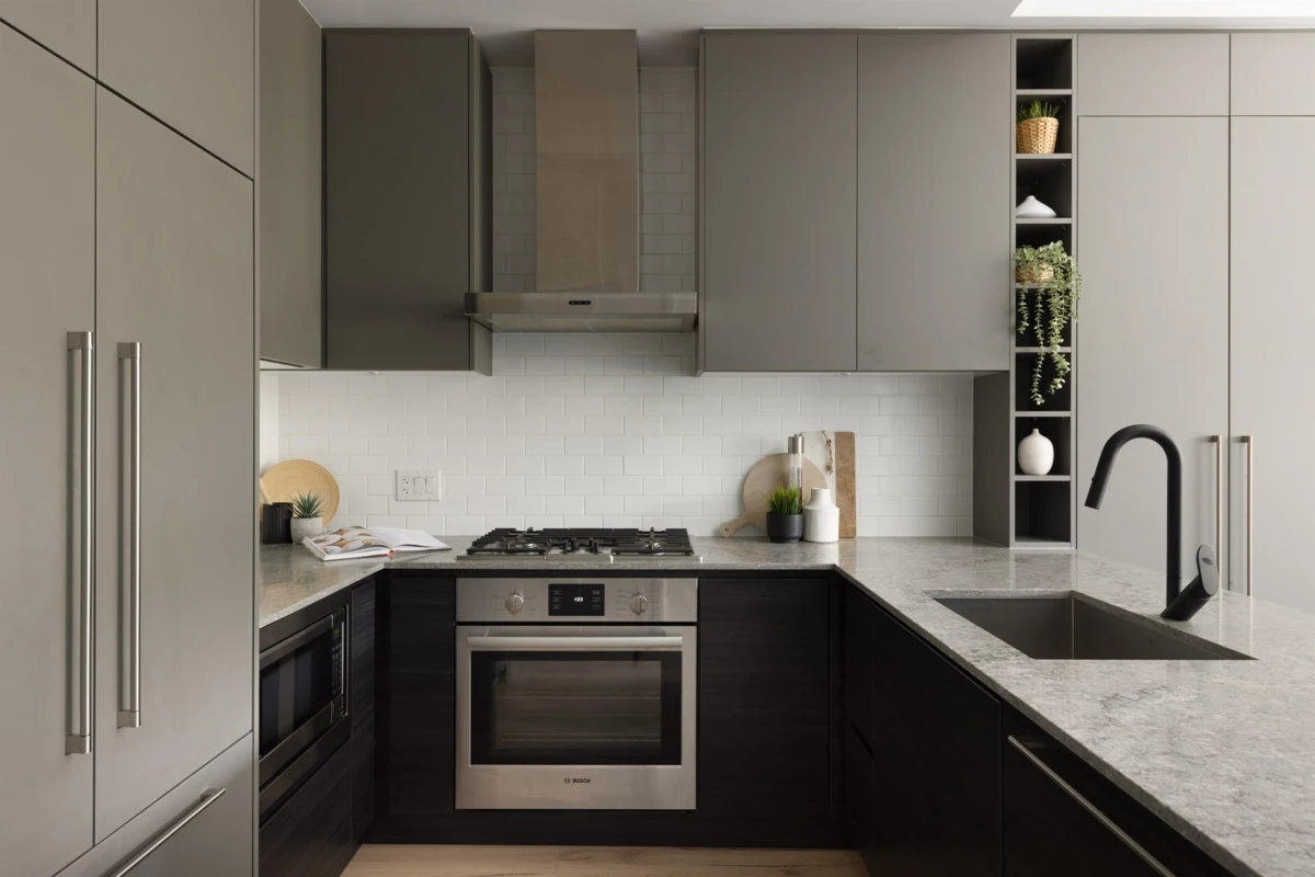 Family Room Photo of 618 3131 Murray Street, Port Moody, BC