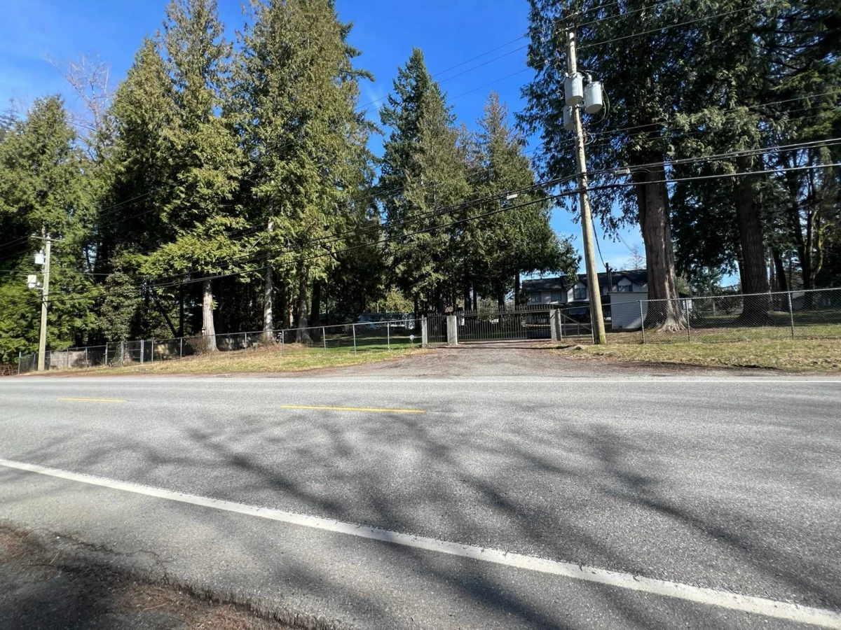 Breakfast Nook Photo of 11276 272 Street, Maple Ridge, BC