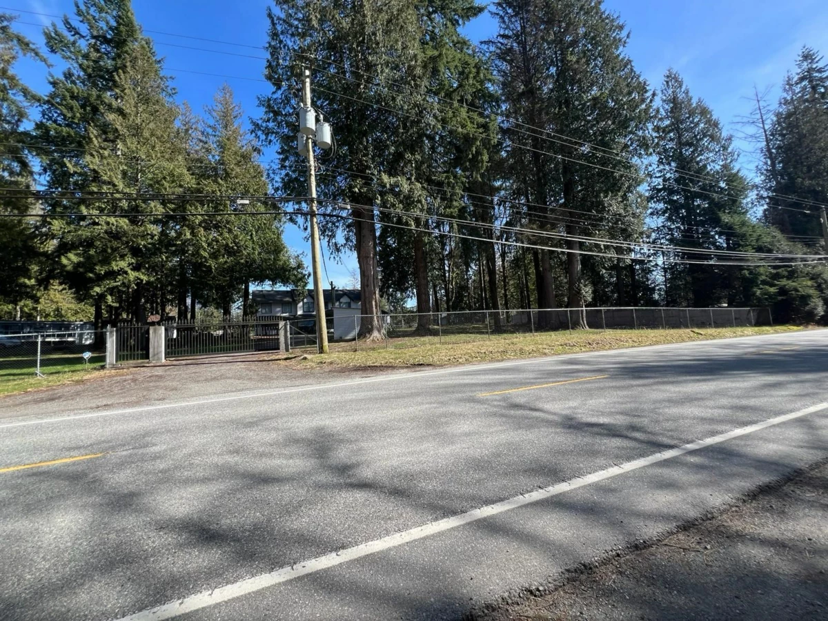 Primary Bedroom Photo of 11276 272 Street, Maple Ridge, BC