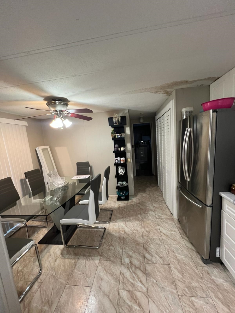 Walk-In Closet Photo of 11276 272 Street, Maple Ridge, BC