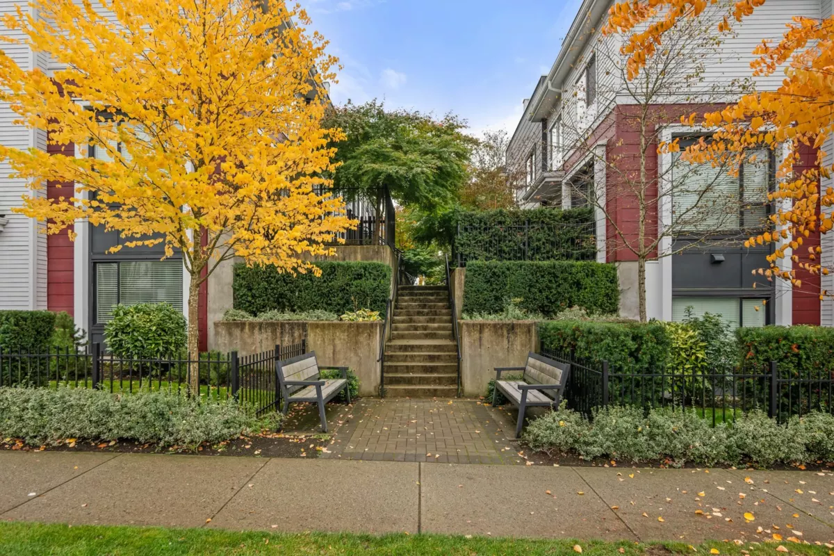 Exterior Front Photo of 42 16336 23a Avenue, Surrey, BC