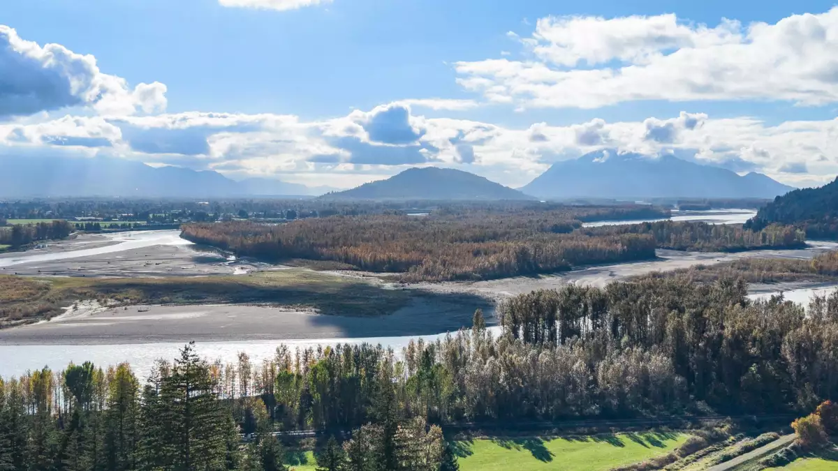 Dining Area Photo of 36 1928 Woodside Boulevard, Agassiz, BC