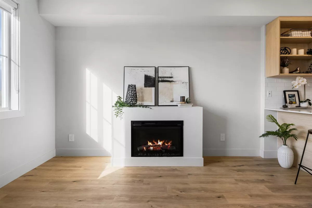 Family Room Photo of 36 1928 Woodside Boulevard, Agassiz, BC