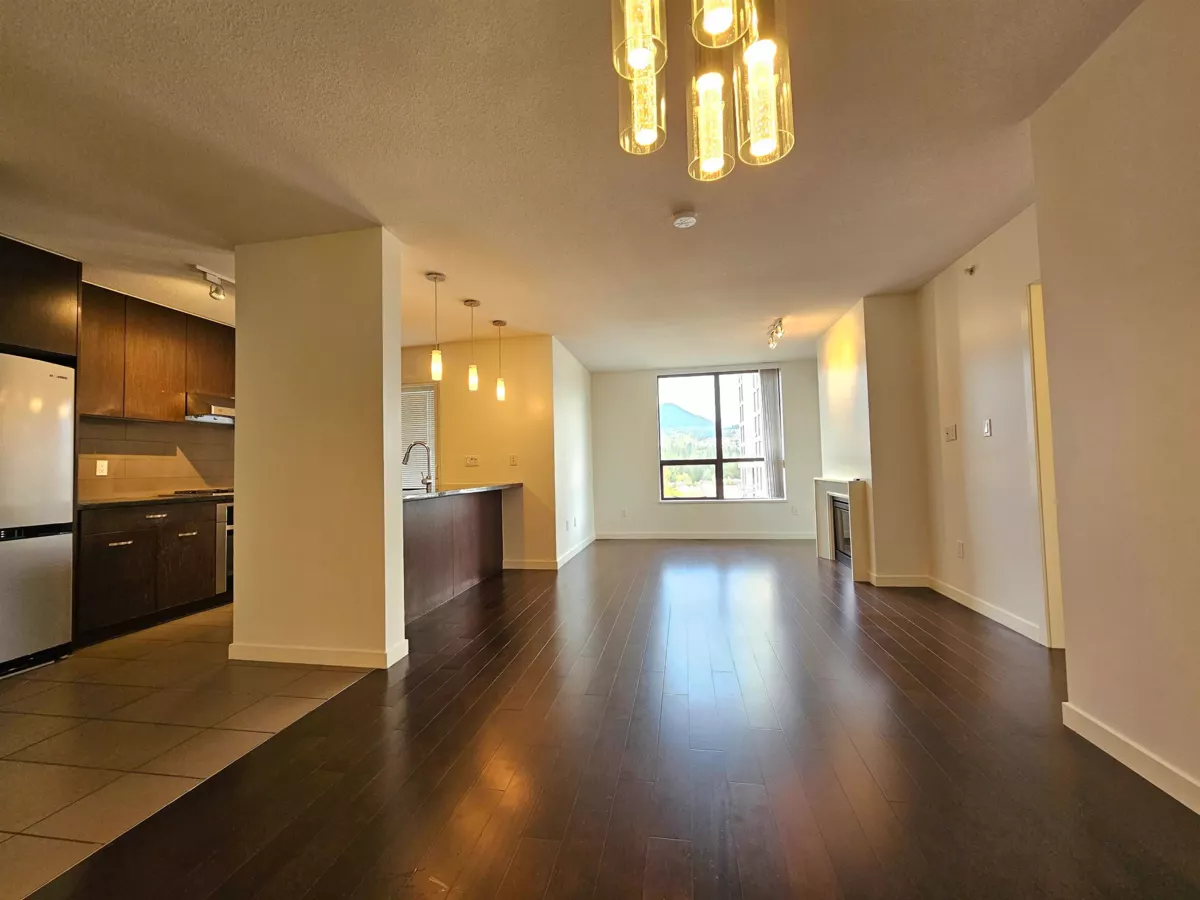 Dining Area Photo of 1406 1185 The High Street, Coquitlam, BC