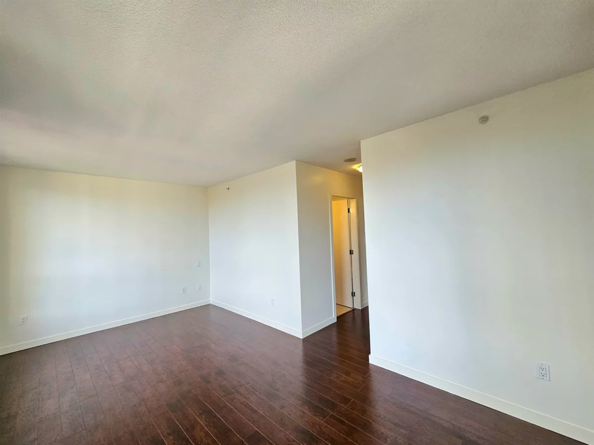 Guest Bathroom Photo of 1406 1185 The High Street, Coquitlam, BC