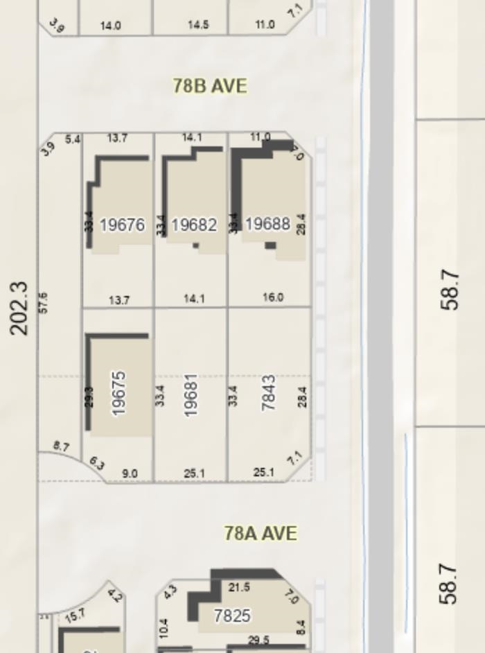 Kitchen Island Photo of 19681 78a Avenue, Langley, BC
