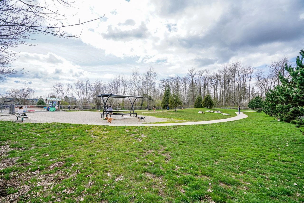 Family Room Photo of 7 6895 188 Street, Surrey, BC