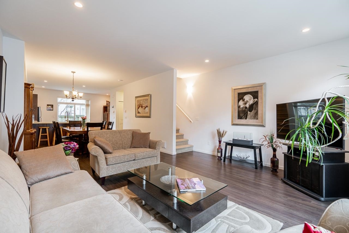 Loft / Bonus Room Photo of 7 6895 188 Street, Surrey, BC