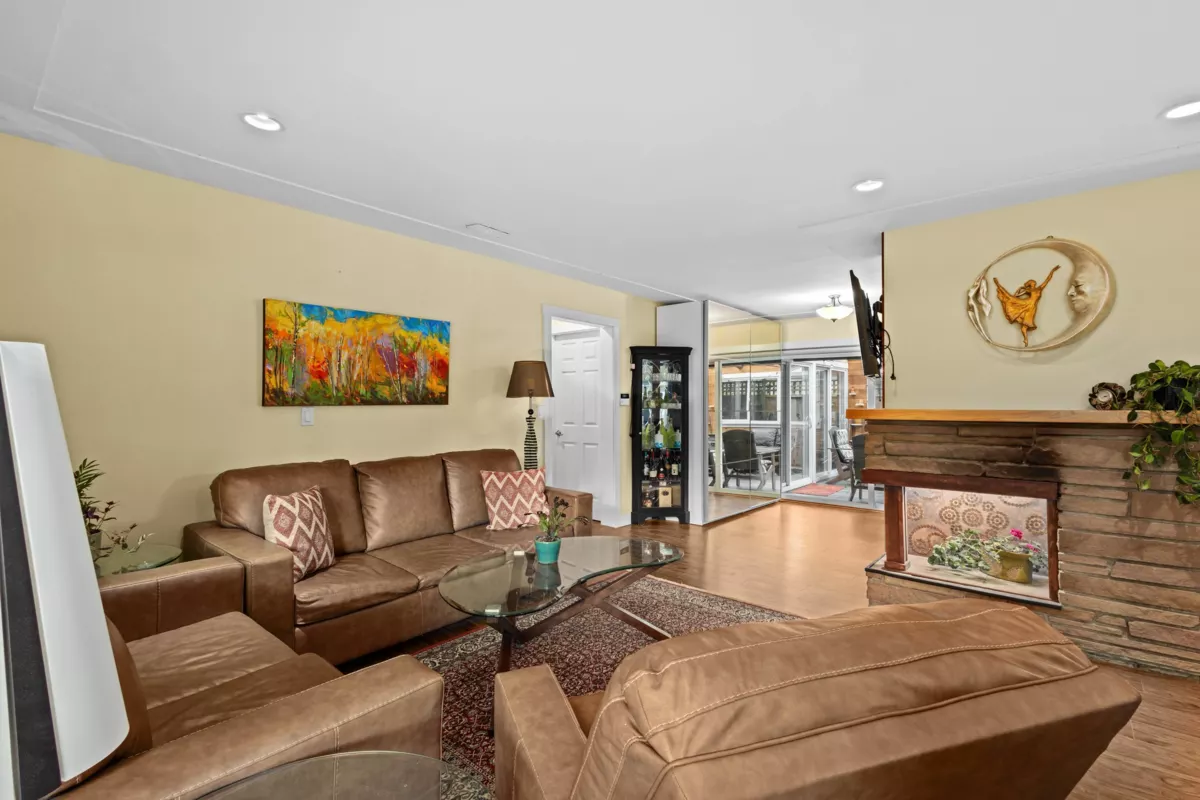 Primary Bedroom Photo of 3440 Bluebonnet Road, North Vancouver, BC