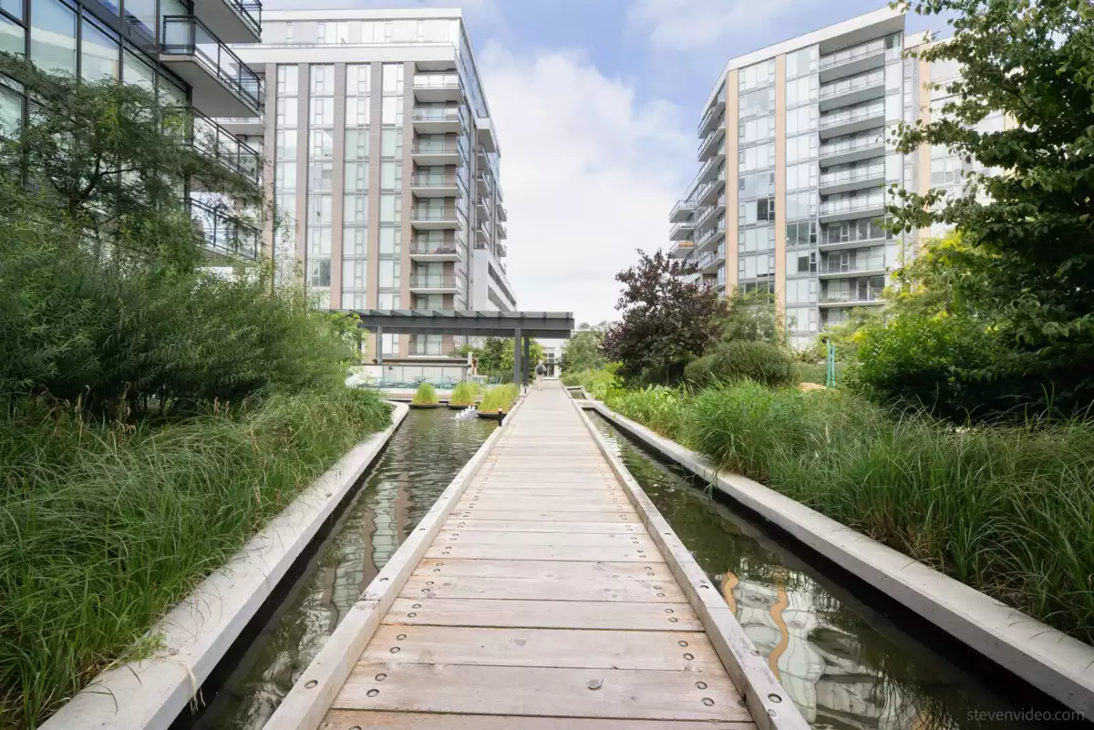 Mudroom Photo of 908 8199 Capstan Way, Richmond, BC