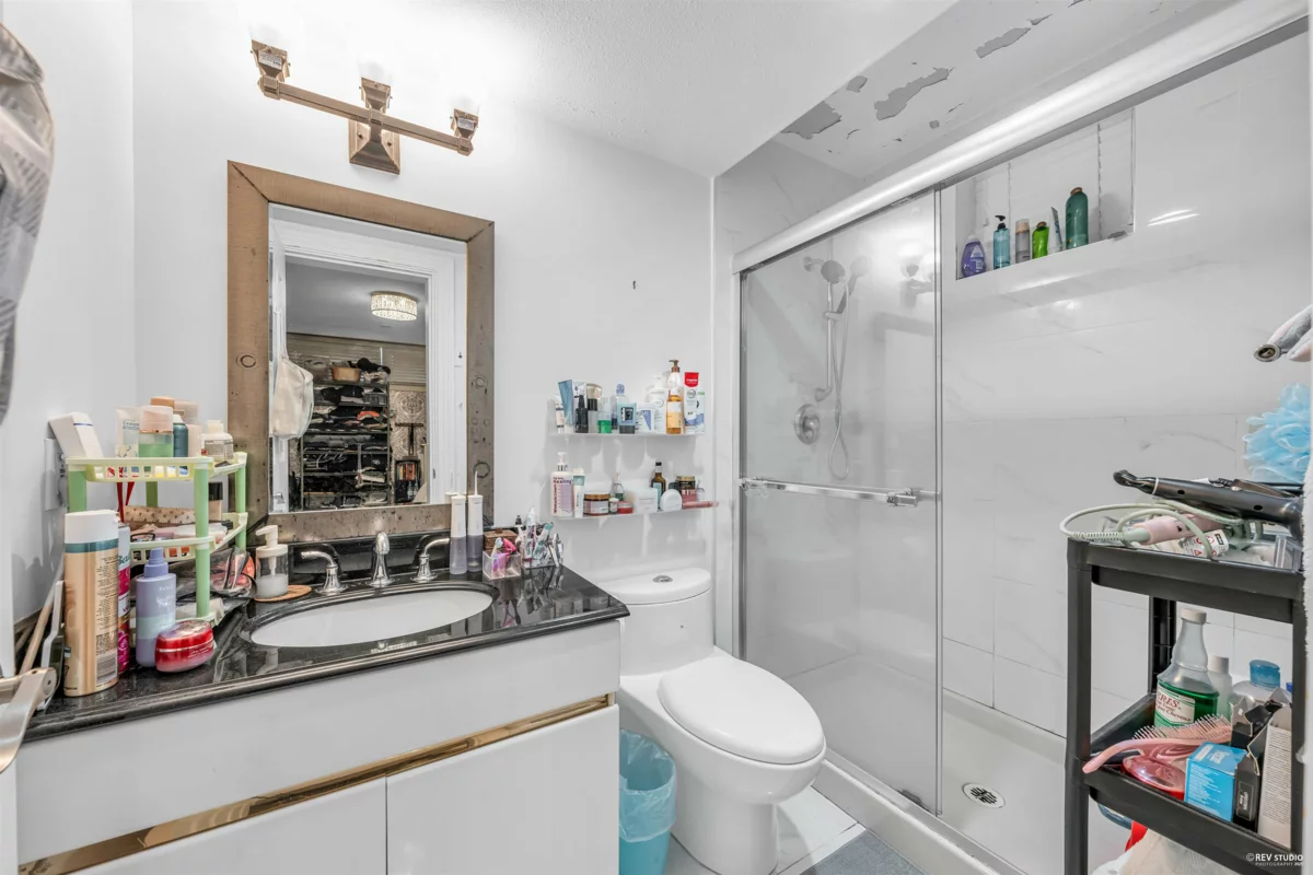 Backyard Photo of 1285 W 47th Avenue, Vancouver, BC