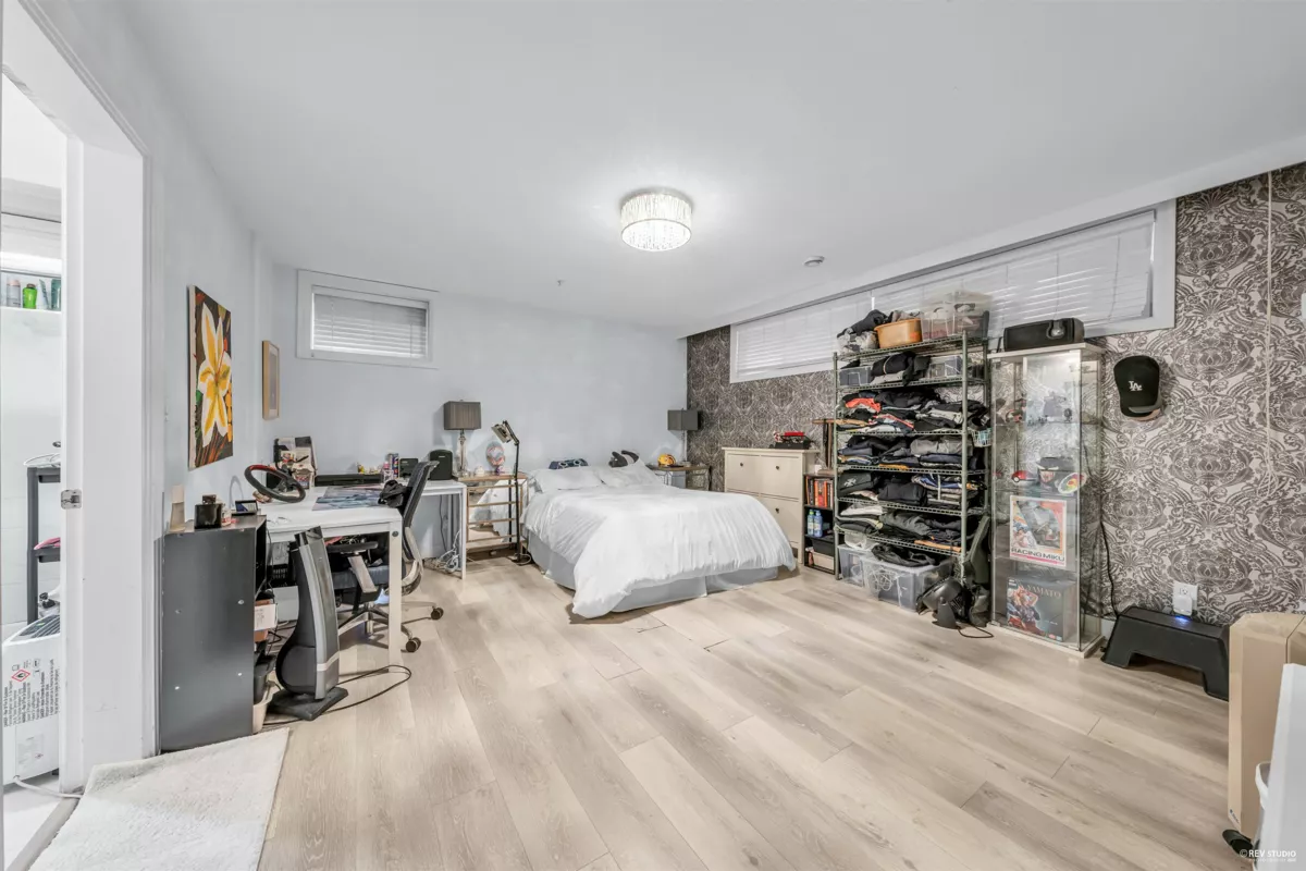 Outdoor Kitchen Photo of 1285 W 47th Avenue, Vancouver, BC