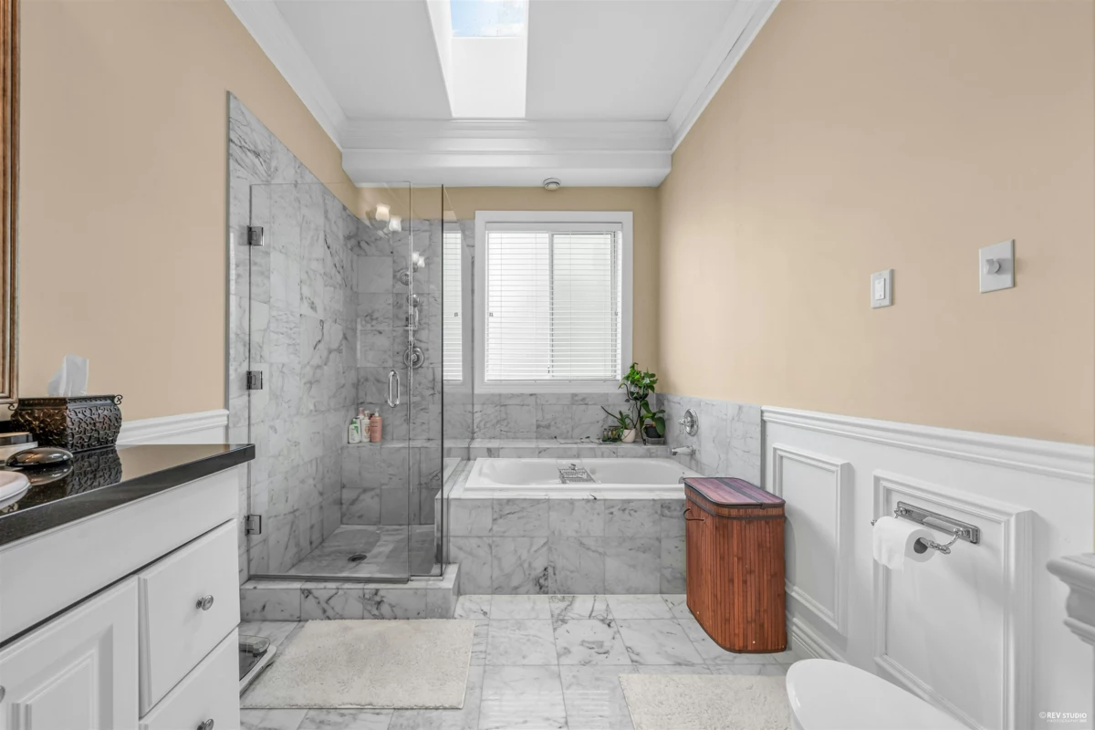 Staircase Photo of 1285 W 47th Avenue, Vancouver, BC