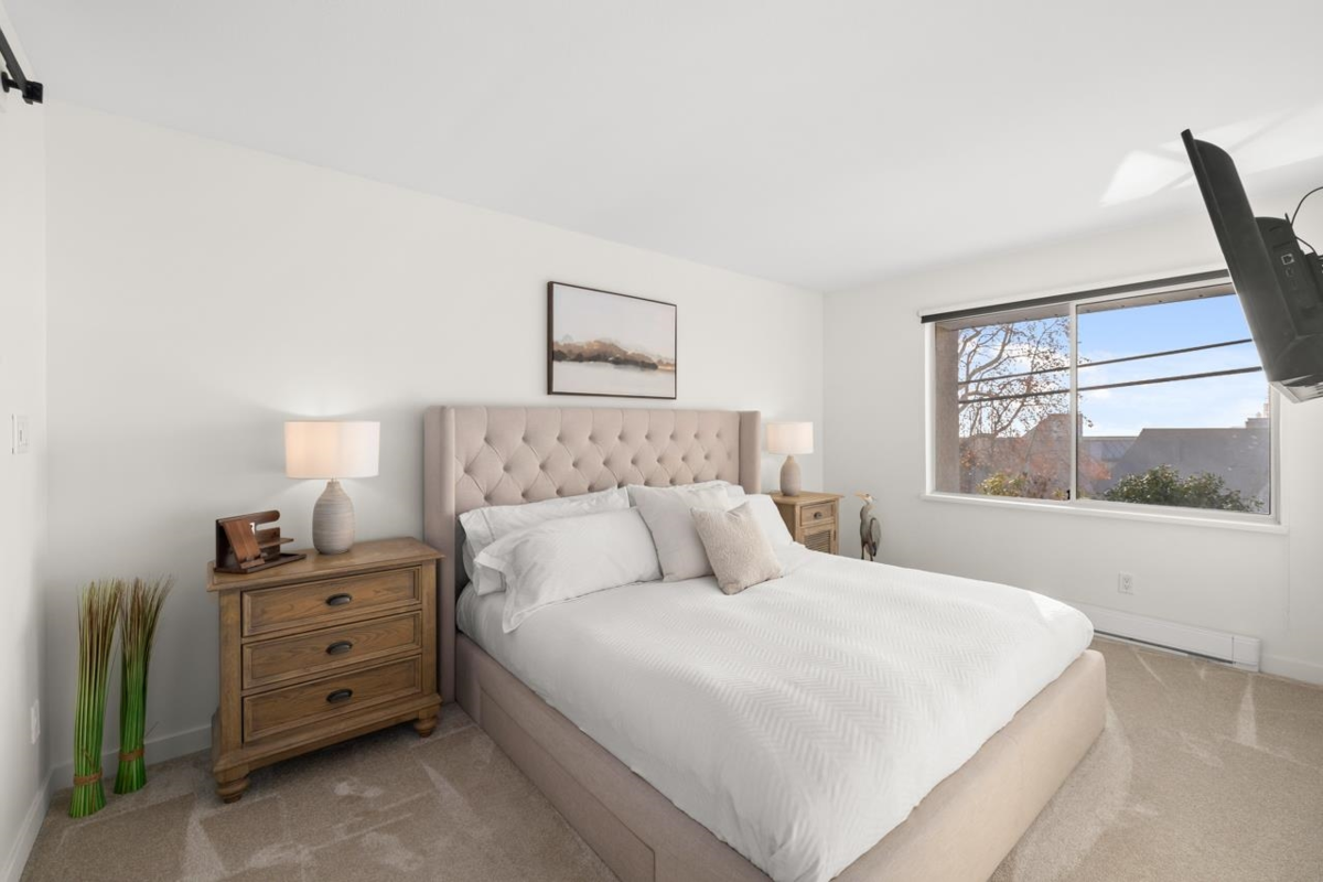 Bedroom 4 Photo of 103 1225 Merklin Street, White Rock, BC