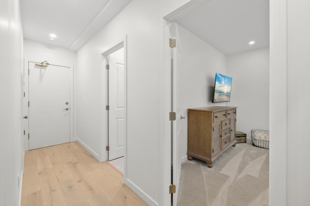 Hallway Photo of 103 1225 Merklin Street, White Rock, BC